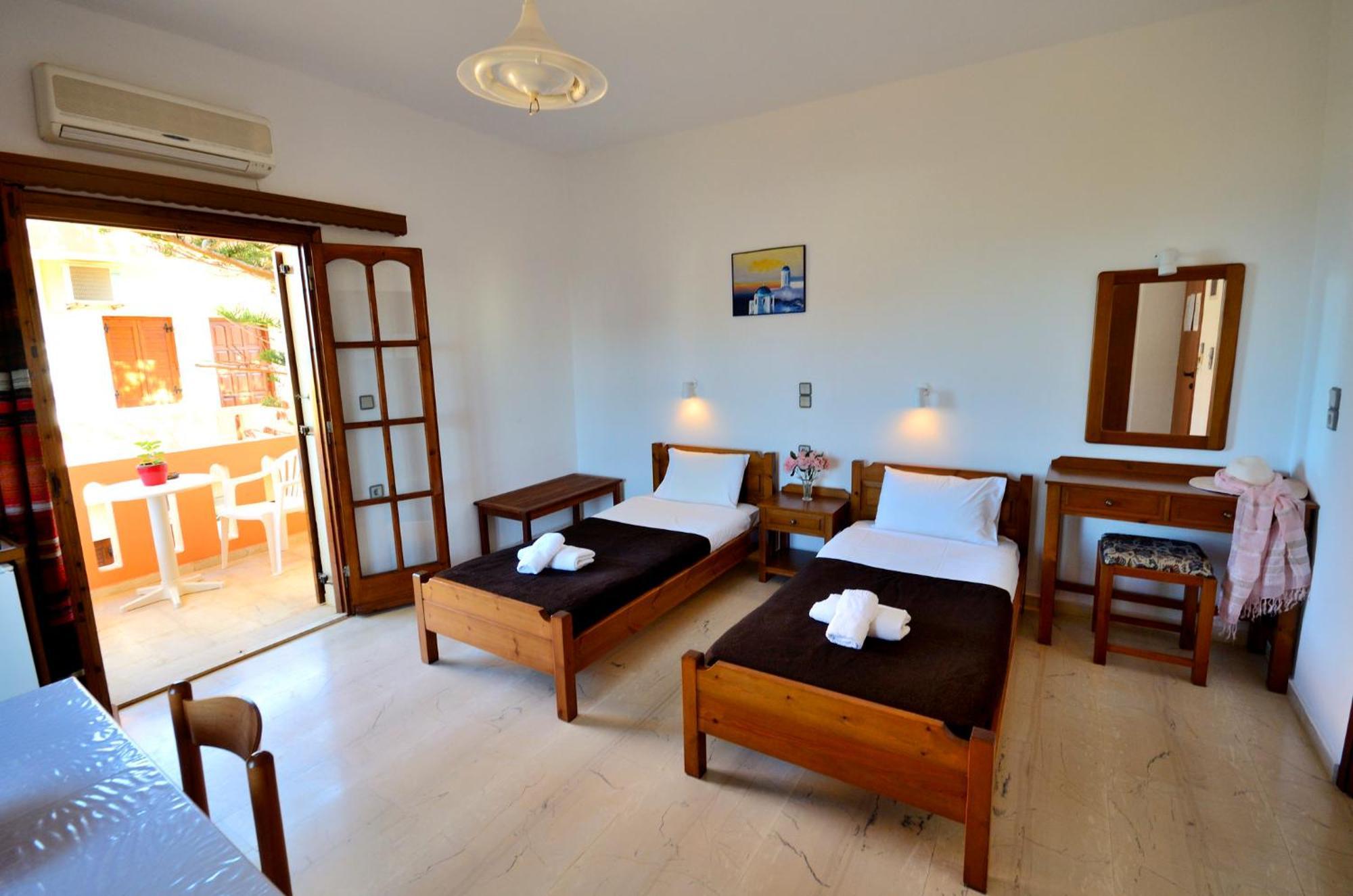 Anthoula Sunrise Aparthotel Kokkini Hani ภายนอก รูปภาพ